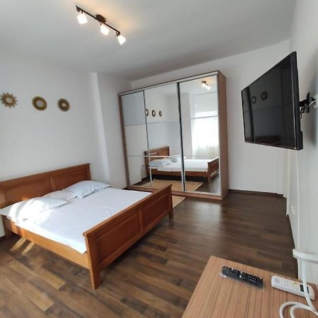 コンスタンツァApartament Marraアパートメント エクステリア 写真